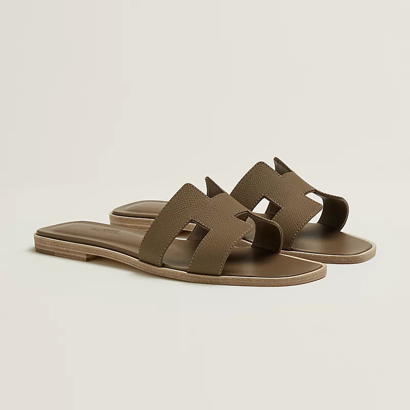 Minimal Double H Logo Slides - product view 12
