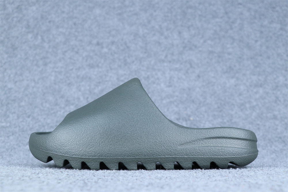 Yeezy Slides 'Granite' - product view 1