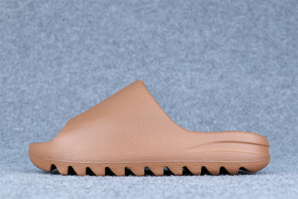 Yeezy Slides 'Flax' - product view 1