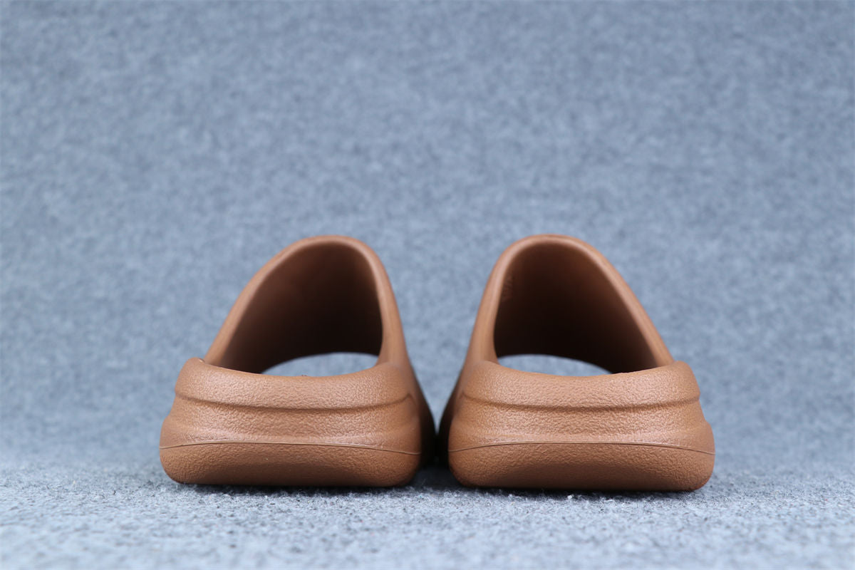 Yeezy Slides 'Flax' - product view 7
