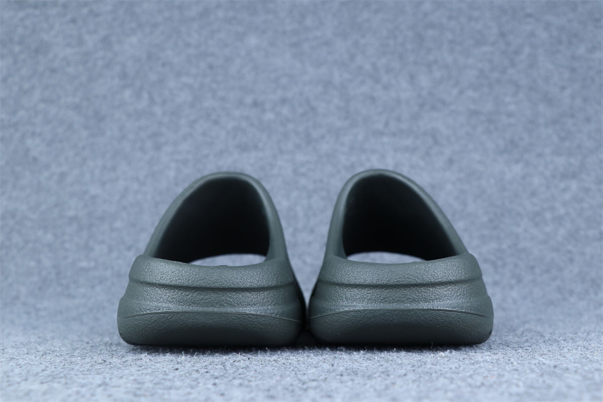 Yeezy Slides 'Granite' - product view 7