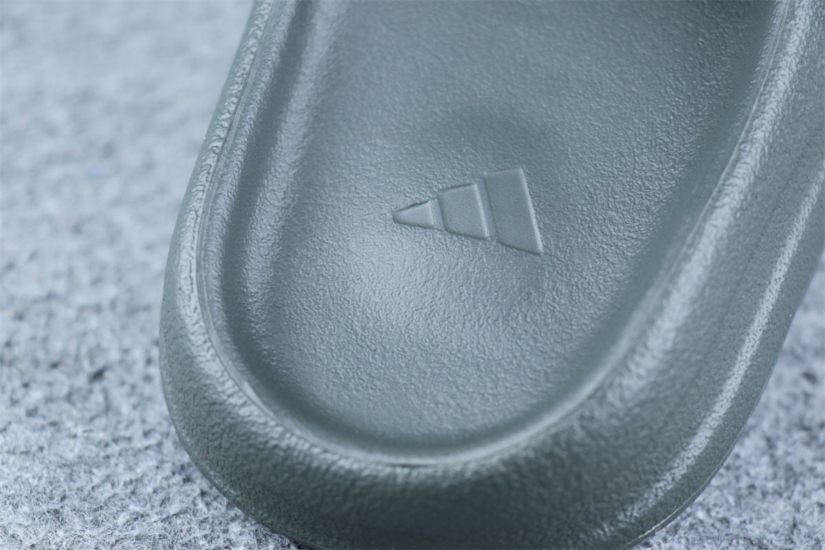 Yeezy Slides 'Granite' - product view 6
